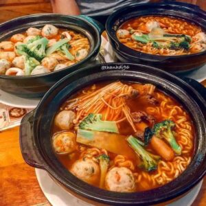 Mì cay hải sản Hàn Quốc